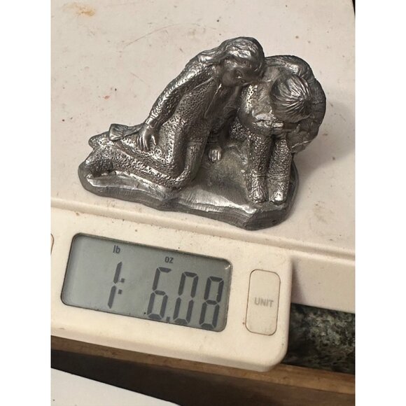 Michael Ricker Pewter Figurine Brother Sister Crying 2000 Children Sitting - Picture 11 of 11